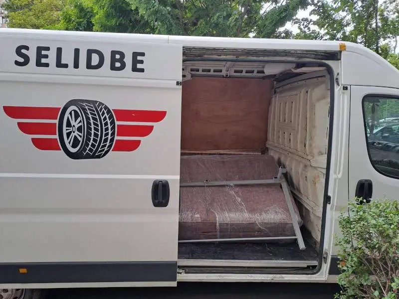 Selidbe kombijem Grocka