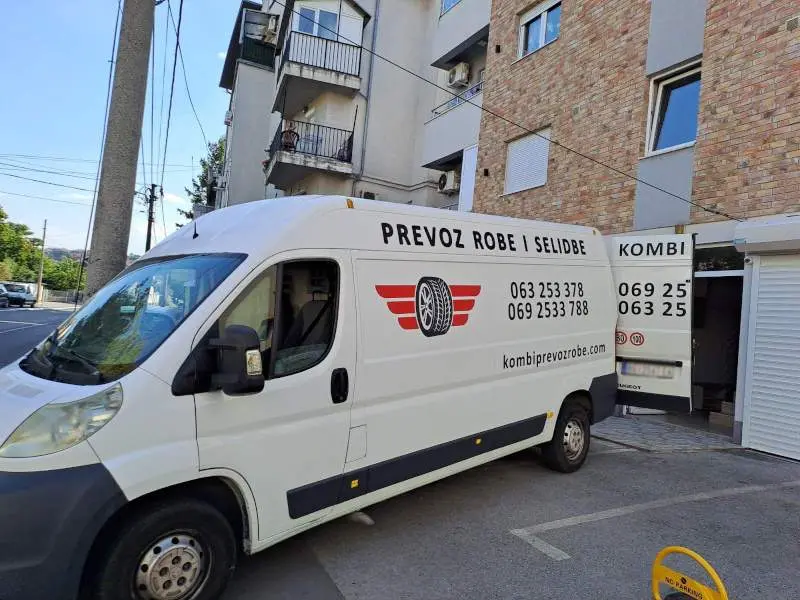 prevoz robe kombijem lazarevac