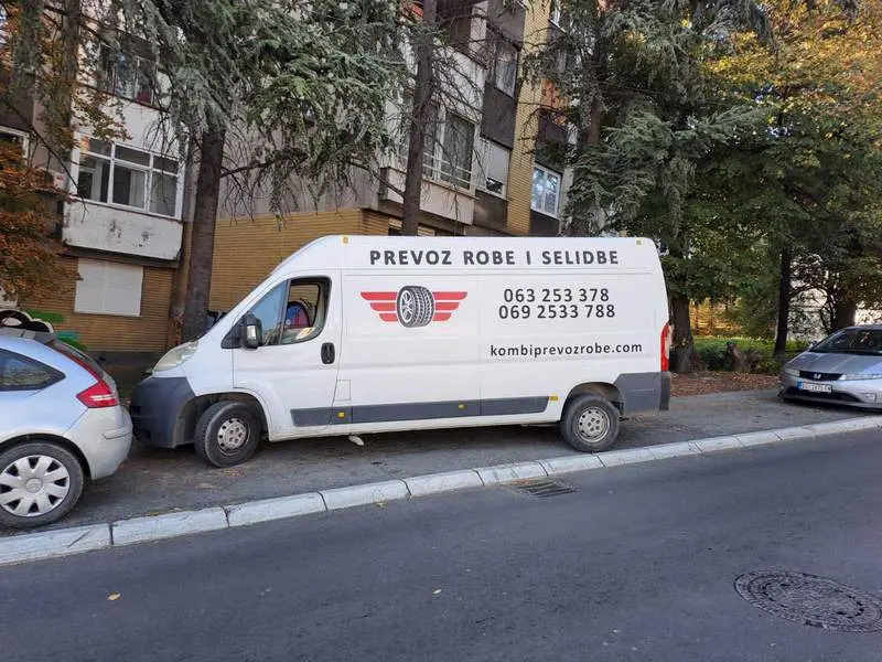 selidbe kombijem savski venac